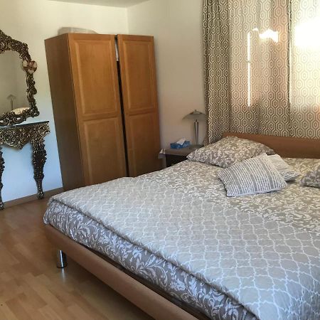 Appartement 2 Chambres Au Coeur Du Vignoble Avec Terrasse Riquewihr Buitenkant foto