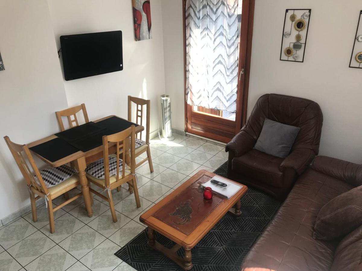 Appartement 2 Chambres Au Coeur Du Vignoble Avec Terrasse Riquewihr Buitenkant foto